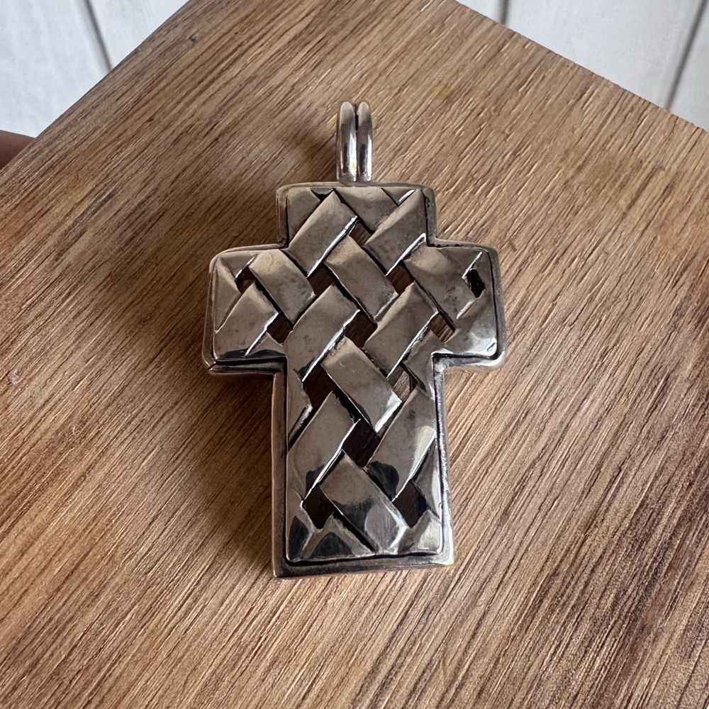 Vintage Chunky Cross Silver Pendant